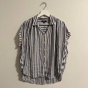 Madewell Black and White Striped Button Down Short Sleeve Shirt
